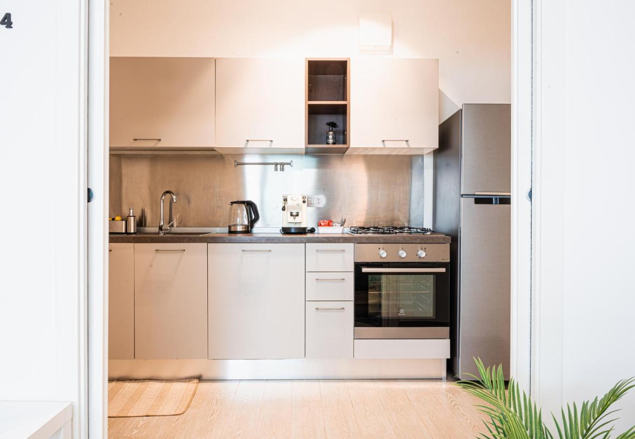 Apulialux - Elegant Apartment Con Netflix Bari Exterior foto